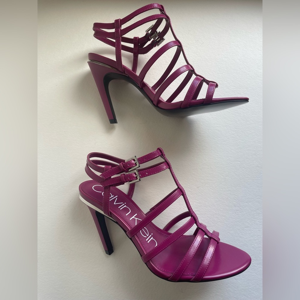 Calvin Klein Gili Box Leather Sandal